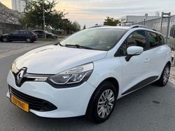 Weiß Gebraucht 2015 Renault Clio IV Kombi | 4.150 € (Guter Preis)