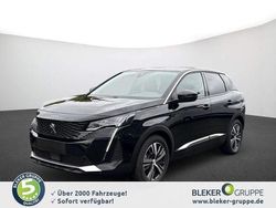 Lackierung schwarz perla nera/metallic klarlack Gebraucht 2022 Peugeot 3008 Allure Limousine | 23.490 € (Guter Preis)
