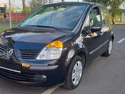 Schwarz Gebraucht 2005 Renault Modus Van / Kleinbus | 2.200 € (Etwas zu teuer)