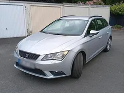 Silber Gebraucht 2015 Seat Leon ST Style Kombi | 5.500 € (Fairer Preis)