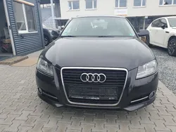 Grau Gebraucht 2012 Audi A3 Sportback Ambition Limousine | 4.850 € (Guter Preis)