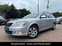 Silber Gebraucht 2011 Skoda Octavia Kombi | 5.890 € (Fairer Preis)