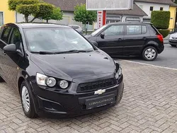 Schwarz Gebraucht 2013 Chevrolet Aveo Kleinwagen | 4.999 € (Etwas zu teuer)
