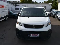 Weiß Gebraucht 2016 Peugeot Expert Premium Van | 6.980 € (Guter Preis)