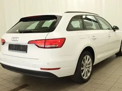 Weiß Gebraucht 2015 Audi A4 Basis Kombi | 14.000 € (Guter Preis)