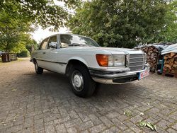Weiß Gebraucht 1977 Mercedes S280 Limousine | 9.500 €
