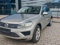 Silber Gebraucht 2018 VW Touareg SUV | 16.999 €