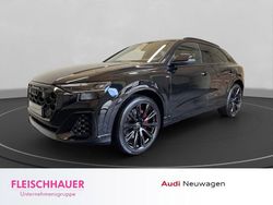 Mythosschwarz metallic Neu 2025 Audi Q8 SUV | 87.880 €