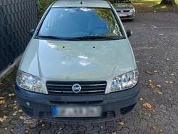 Gebraucht 2003 Fiat Punto Kleinwagen | 600 € (Guter Preis)