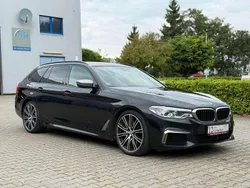 Saphirschwarz Gebraucht 2020 BMW 550 Kombi | 30.990 € (Superpreis)