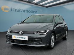 Grau Gebraucht 2024 VW Golf VIII Kleinwagen | 27.949 € (Fairer Preis)