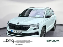 Weiß Gebraucht 2025 Skoda Karoq SportLine SUV | 45.490 € (Teuer)