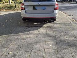 Grau Gebraucht 2019 Skoda Octavia RS Kombi | 15.000 € (Etwas zu teuer)