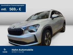 Silber Gebraucht 2024 Skoda Kodiaq Selection SUV | 44.930 € (Guter Preis)