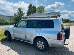 Grau Gebraucht 2004 Mitsubishi Pajero SUV | 8.000 €