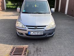 Grau Gebraucht 2008 Opel Combo Van / Kleinbus | 1.200 € (Guter Preis)