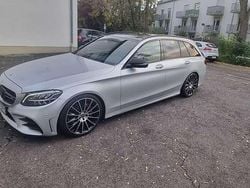 Silber Gebraucht 2019 Mercedes C220 AMG line Kombi | 27.999 € (Teuer)