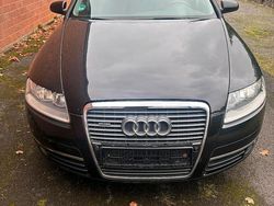 Schwarz Gebraucht 2005 Audi A6 Kombi | 3.000 € (Etwas zu teuer)
