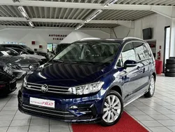 Blau Gebraucht 2021 VW Touran Highline Van / Kleinbus | 27.449 € (Superpreis)