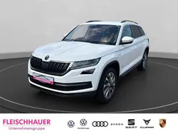 Weiss Gebraucht 2021 Skoda Kodiaq Clever SUV | 32.990 € (Fairer Preis)
