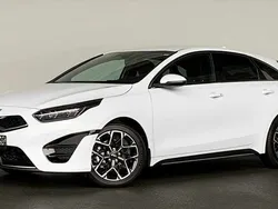 Weiß Neu 2024 Kia ProCeed Kleinwagen | 26.970 €