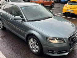 Grau Gebraucht 2011 Audi A3 Sportback Limousine | 6.490 € (Fairer Preis)