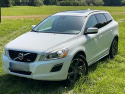 Weiß Gebraucht 2012 Volvo XC60 R-Design SUV | 19.501 €