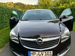 Braun Gebraucht 2015 Opel Insignia Edition Limousine | 4.800 € (Etwas zu teuer)
