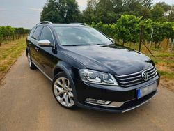 Schwarz Gebraucht 2012 VW Passat Alltrack Kombi | 12.200 € (Fairer Preis)