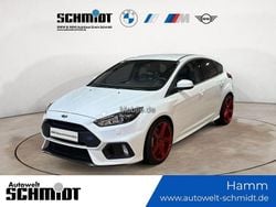 Weiß Gebraucht 2017 Ford Focus RS Limousine | 26.890 €