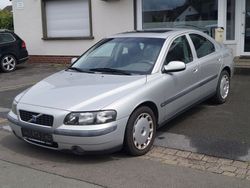 Silber Gebraucht 2002 Volvo S60 Limousine | 790 € (Superpreis)