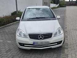 Weiß Gebraucht 2010 Mercedes A150 Avantgarde Kleinwagen | 4.500 € (Fairer Preis)