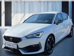 Weiß Gebraucht 2024 Cupra Leon Limousine | 26.490 € (Guter Preis)