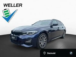 Tansanitblau ii (blau) Gebraucht 2022 BMW 330e Shadowline Kombi | 31.990 € (Guter Preis)