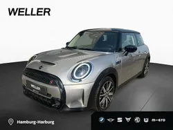 Silber Gebraucht 2024 Mini Cooper Kleinwagen | 27.990 € (Fairer Preis)