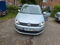 Silber Gebraucht 2016 VW Sharan Highline Van / Kleinbus | 18.500 € (Superpreis)