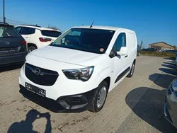 Weiß Gebraucht 2019 Opel Combo Edition Van / Kleinbus | 10.650 € (Fairer Preis)