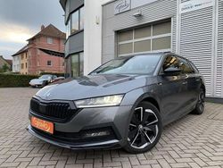 Graphitegrau metallic (metallic) Gebraucht 2024 Skoda Octavia SportLine Kombi | 32.440 € (Fairer Preis)