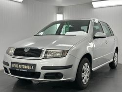 Silber Gebraucht 2007 Skoda Fabia Cool Edition Kleinwagen | 1.990 € (Guter Preis)
