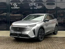 Grau Gebraucht 2024 Peugeot 3008 Allure SUV | 27.990 € (Fairer Preis)