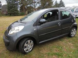 Grau Gebraucht 2006 Citroën C1 Advance Kleinwagen | 2.289 € (Fairer Preis)
