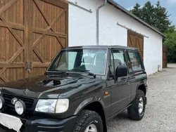 Grün Gebraucht 2000 Hyundai Galloper SUV | 8.499 €