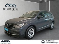 Grau Gebraucht 2020 VW Tiguan Life SUV | 21.625 € (Fairer Preis)