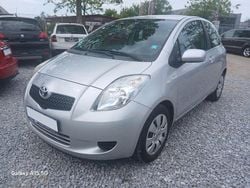 Silber Gebraucht 2007 Toyota Yaris Sol Kleinwagen | 1.990 € (Guter Preis)
