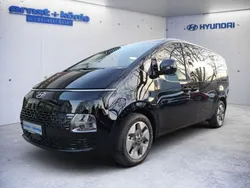 Abyss black Gebraucht 2024 Hyundai Staria Trend Van | 46.900 €