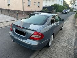 Blau Gebraucht 2007 Mercedes CLK320 Sport Edition Coupé | 5.790 € (Etwas zu teuer)