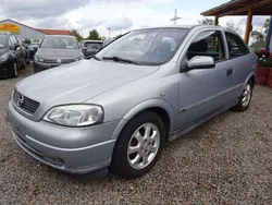 Grau Gebraucht 2001 Opel Astra Selection Limousine | 750 € (Superpreis)