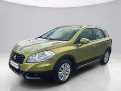 Grün Gebraucht 2014 Suzuki SX4 S-Cross Club SUV | 7.990 € (Fairer Preis)