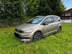 Beige Gebraucht 2020 VW Touran IQ Drive Van / Kleinbus | 15.200 € (Guter Preis)