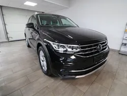 Deep black (metallic) Gebraucht 2022 VW Tiguan Elegance SUV | 27.470 € (Superpreis)